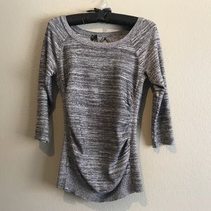 3/4 Sleeve Gray Tucked Side Tee